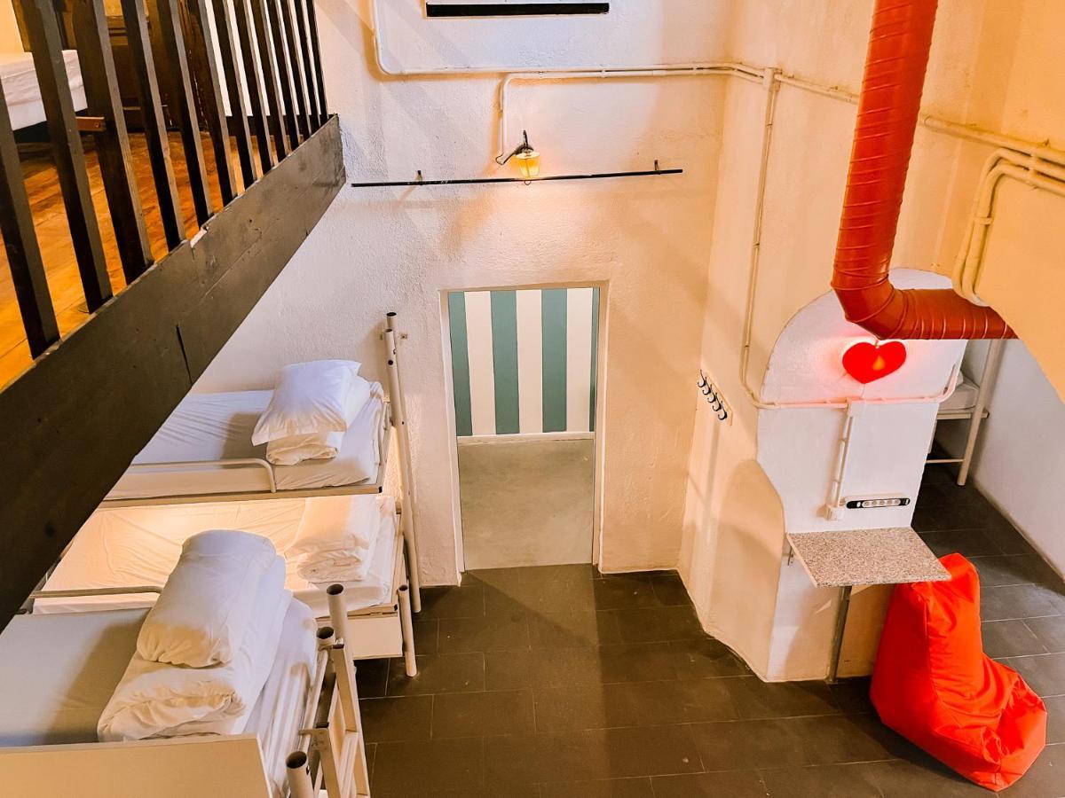 Safestay Lisbon Bairro Alto Eksteriør billede